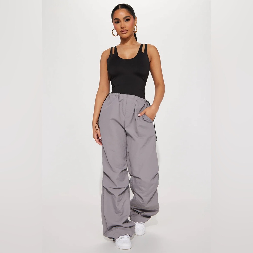 Fashion Nova NWT can’t compare parachute pants gray wide leg toggle waist